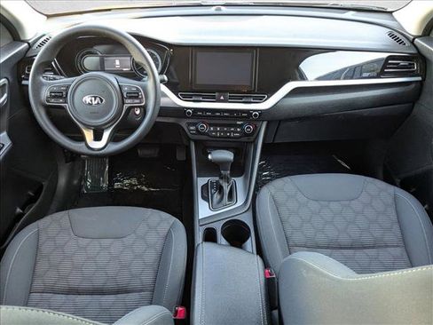 Used 2020 Kia Niro LX image 17