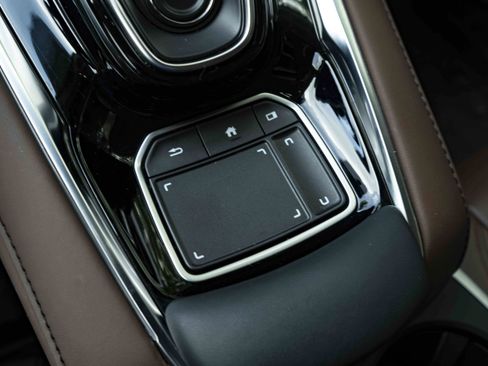 Used 2025 Acura RDX SH-AWD w/ Technology Package image 28