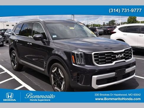 Used 2025 Kia Telluride S AWD/4WD image 1