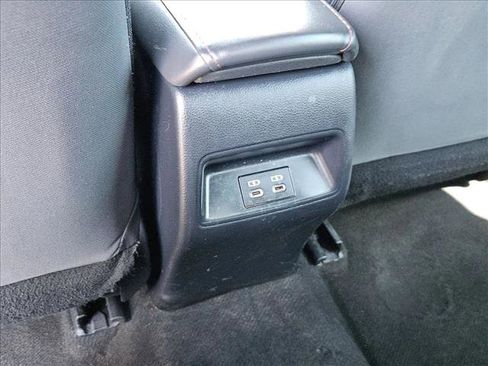 Used 2023 Toyota Corolla SE FWD image 22