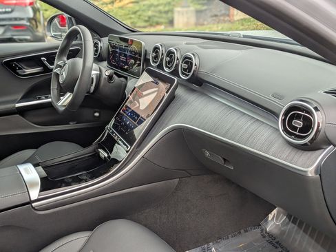 Certified 2025 Mercedes-Benz C 300 4MATIC Sedan image 40