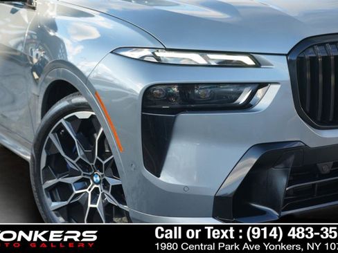 Used 2024 BMW X7 M60i w/ Executive Package image 48