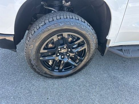 New 2026 Chevrolet Silverado 1500 LT Trail Boss w/ LT Trail Boss Premium Package AWD/4WD image 10