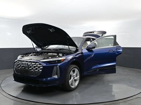 New 2026 Audi Q5 Premium Plus AWD/4WD image 27