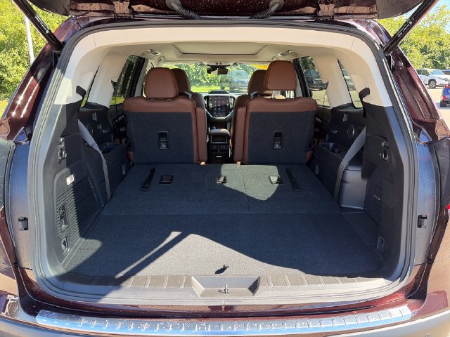 Used 2025 Subaru Ascent Touring AWD/4WD image 24