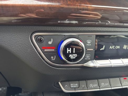 Used 2018 Audi Q5 2.0T Premium Plus w/ Premium Plus Package image 27