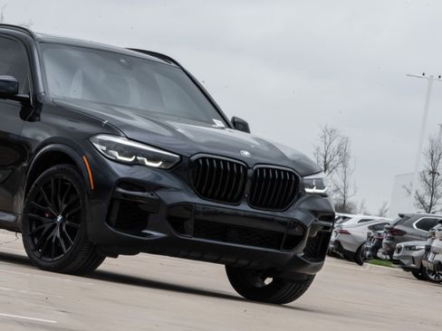 Used 2023 BMW X5 sDrive40i w/ M Sport Package image 5