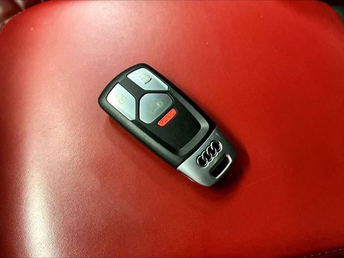 Certified 2021 Audi SQ5 Premium Plus image 13