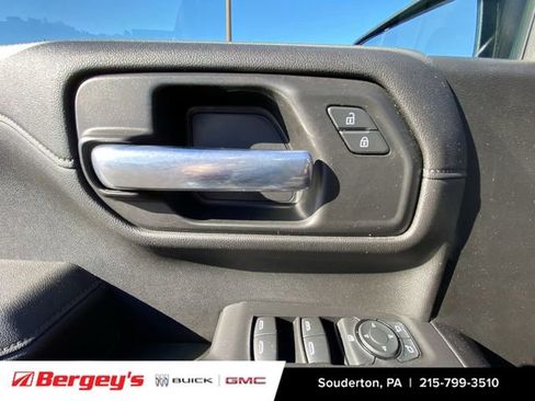 Used 2021 Chevrolet Silverado 1500 RST image 26