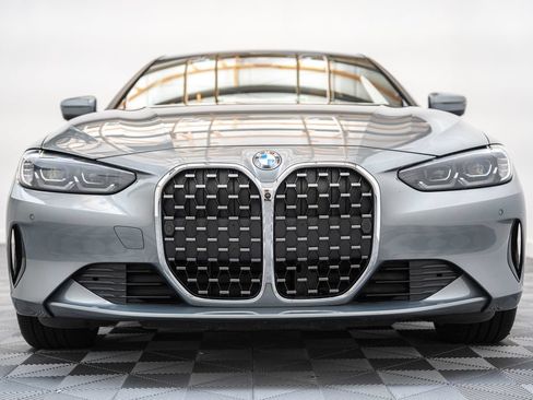 Used 2024 BMW 430i xDrive Coupe AWD/4WD image 2