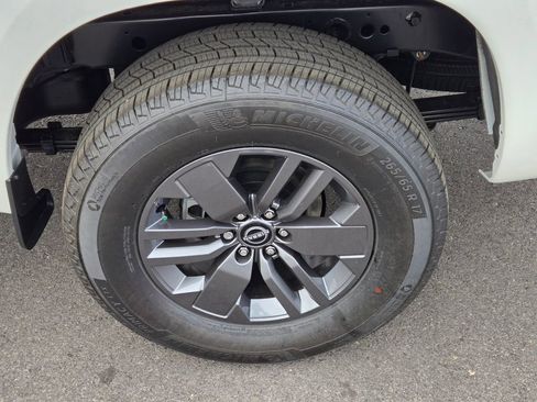 New 2026 Nissan Frontier SV w/ Tow Package image 5