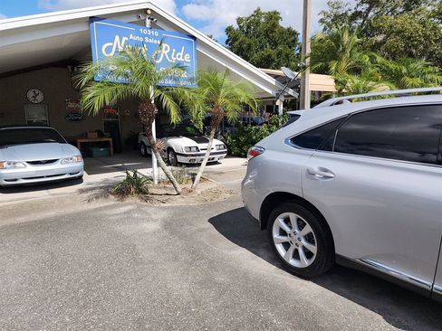 Used 2011 Lexus RX 350 2WD image 9