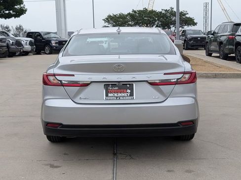 Used 2025 Toyota Camry LE FWD image 8