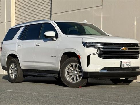 Used 2024 Chevrolet Tahoe LT image 2