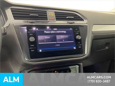 Used 2024 Volkswagen Tiguan SE image 23