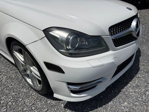 Used 2013 Mercedes-Benz C 250 Sedan image 11
