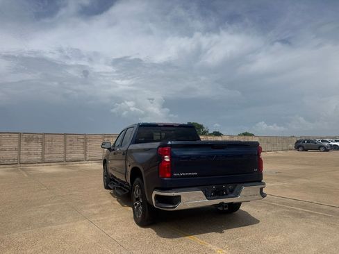 Used 2022 Chevrolet Silverado 1500 LT w/ Texas Edition Plus RWD image 17