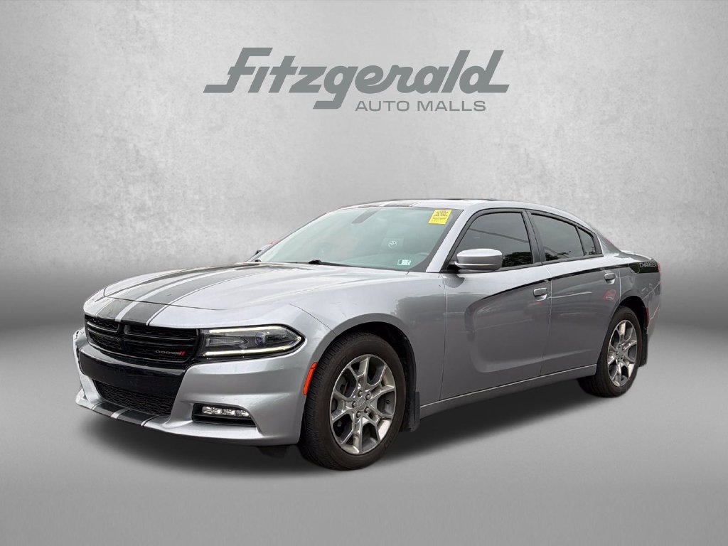 Used 2015 Dodge Charger SXT w/ Rallye Group AWD/4WD image 3