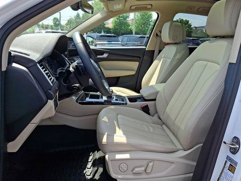 Used 2023 Audi Q5 2.0T Premium w/ Convenience Package AWD/4WD image 18