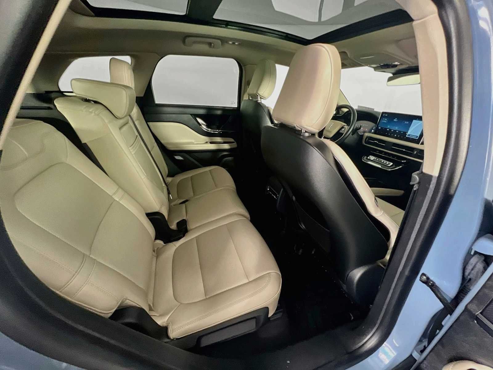 Used 2026 Lincoln Corsair Premiere AWD/4WD image 28