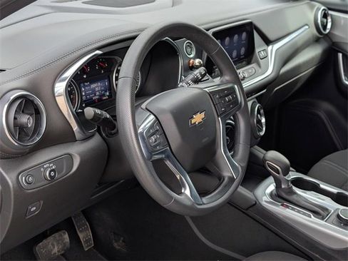 Used 2021 Chevrolet Blazer LT image 21