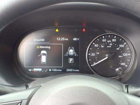 Used 2023 Nissan Kicks SV image 18