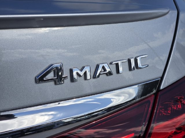 Used 2022 Mercedes-Benz E 350 4MATIC Sedan image 9