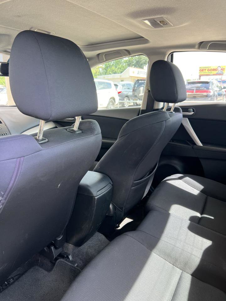 Used 2011 MAZDA MAZDA3 s Sport FWD image 5