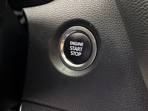 Used 2025 Toyota Corolla SE FWD image 15