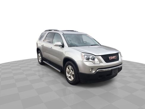 Used 2008 GMC Acadia SLT w/ Cargo Convenience Package image 2