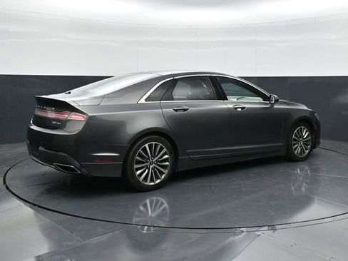 Used 2017 Lincoln MKZ Select w/ Select Plus Package AWD/4WD image 2