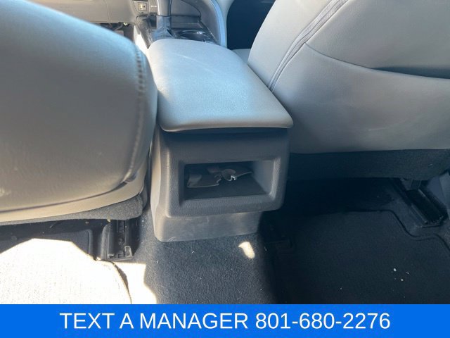 Used 2019 Toyota Camry SE FWD image 31