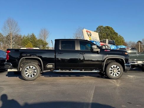 New 2026 Chevrolet Silverado 2500 LT AWD/4WD image 2