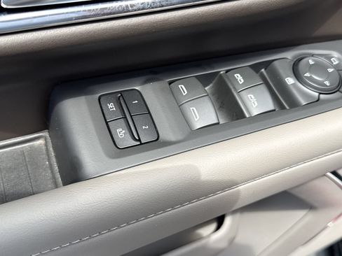 Used 2023 Chevrolet Tahoe LT RWD image 45