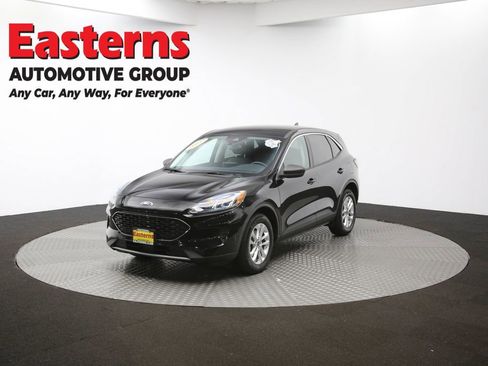 Used 2022 Ford Escape SE image 54