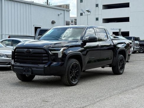 Used 2023 Toyota Tundra SR5 AWD/4WD image 8