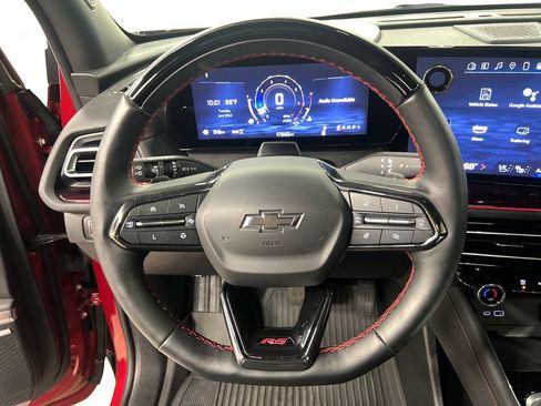 Certified 2024 Chevrolet Traverse RS w/ LPO, Floor Liner Package AWD/4WD image 20