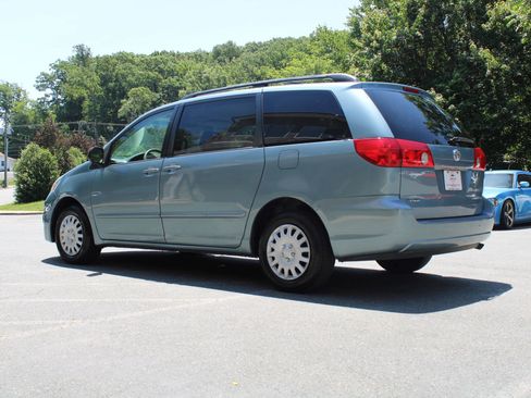 Used 2008 Toyota Sienna LE FWD image 4