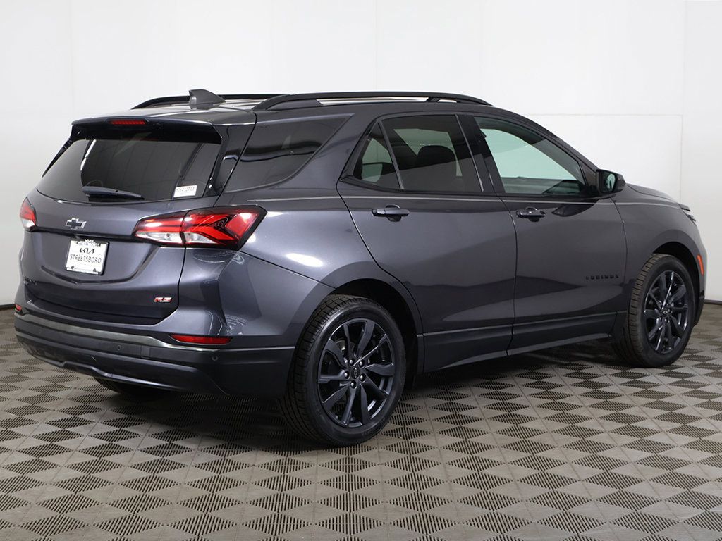 Used 2022 Chevrolet Equinox RS FWD image 10
