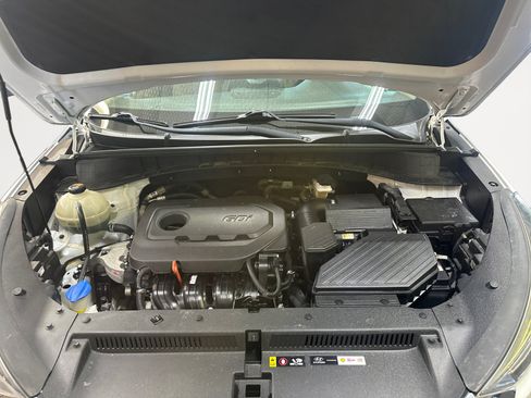 Used 2021 Hyundai Tucson Ultimate w/ Cargo Package FWD image 32