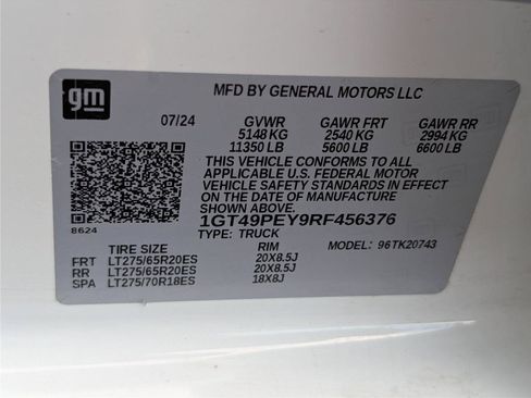 Used 2024 GMC Sierra 2500 AT4 w/ Technology Package AWD/4WD image 46