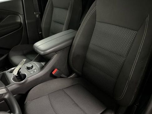 Certified 2022 GMC Terrain SLE w/ Driver Convenience Package image 19