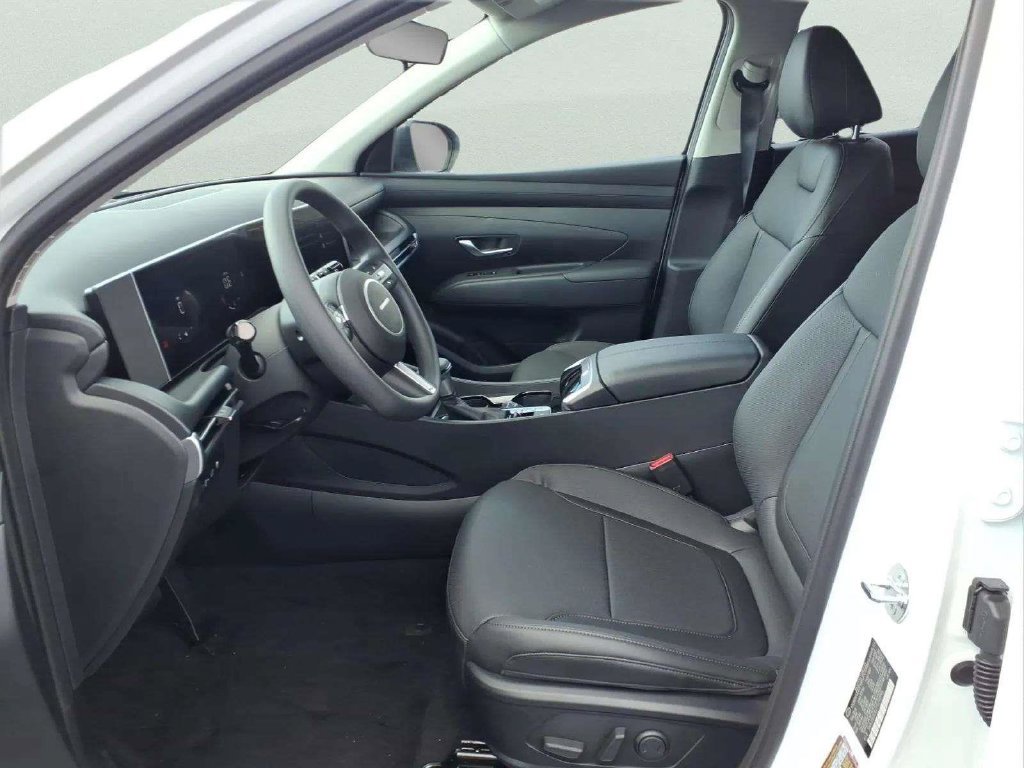 New 2026 Hyundai Tucson SEL Plus FWD image 14