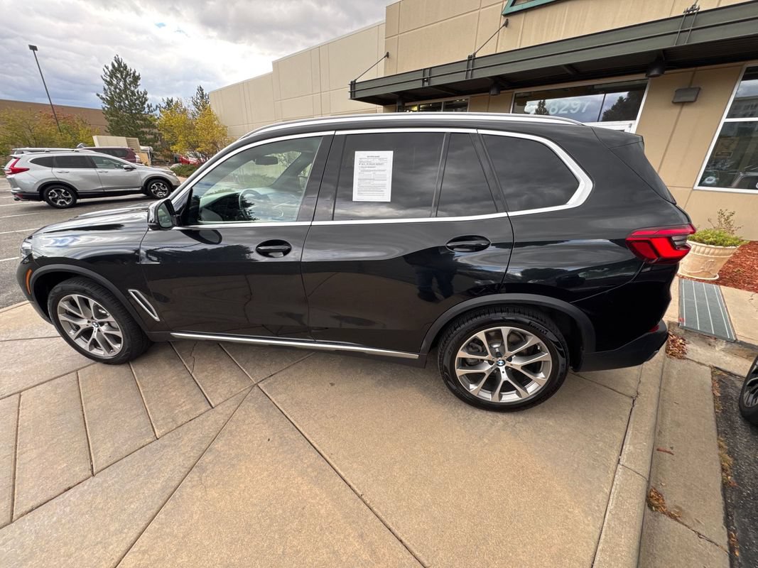 Used 2019 BMW X5 xDrive40i w/ Luxury Seating Package AWD/4WD image 8