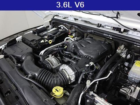 Used 2017 Jeep Wrangler Unlimited Sport image 13