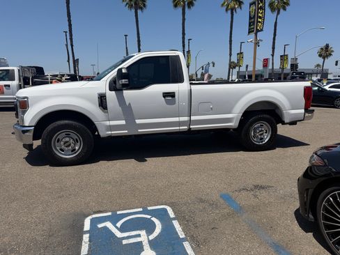 Used 2020 Ford F250 XL w/ Power Equipment Group RWD image 6