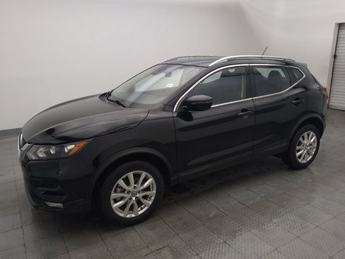 Used 2022 Nissan Rogue Sport SV FWD image 2
