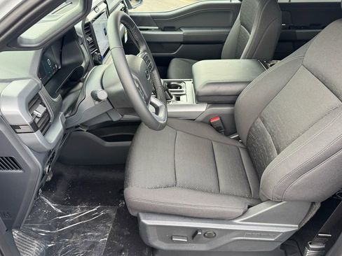 New 2026 Ford F150 XLT w/ Equipment Group 302A MID image 8