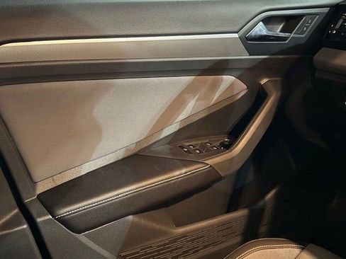 New 2026 Volkswagen Jetta SE image 31