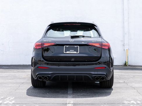 Used 2025 Mercedes-Benz GLC 43 AMG 4MATIC image 11